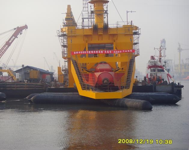 濟南昌林氣囊容器廠_船用氣囊_船用靠球( 護舷 )_充氣芯模